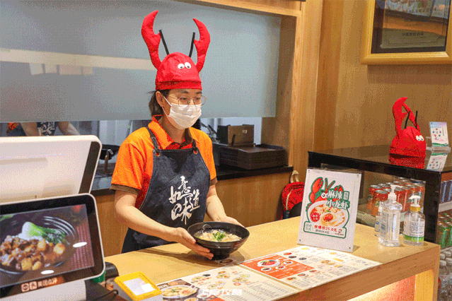 如意餛飩再放大招，新品“麻辣小龍蝦餛飩”霸氣來襲！一口圈粉