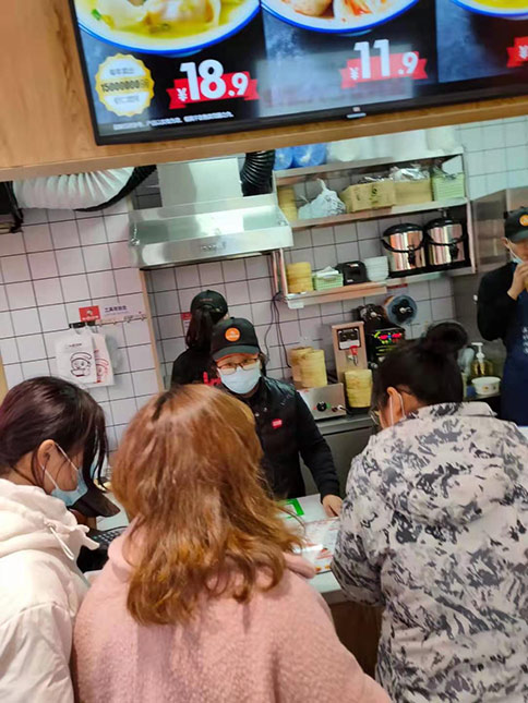 熱烈祝賀河南鄭州如意餛飩瀚海海尚店盛大開業(yè)，祝老板財源廣進！
